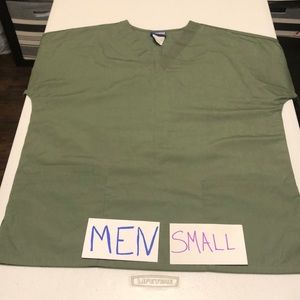 Men’s Cherokee Scrub Top Small